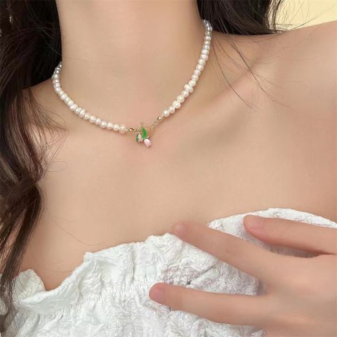 Sweet Flower Imitation Pearl Alloy Women's Necklace