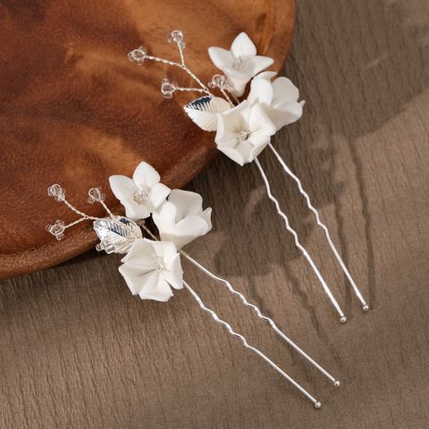 Women's Chinoiserie Handmade Bridal Leaves Flower Alloy Soft Clay Crystal Hairpin