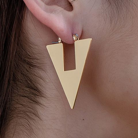 1 Pair Classic Style Triangle Plating Ferroalloy Earrings