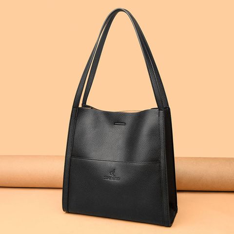 Women's Medium Pu Leather Solid Color Basic Zipper Buckle Tote Bag