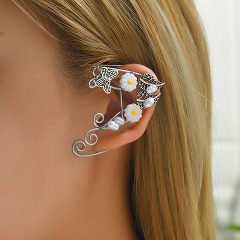 1 Piece Casual Simple Style Flower Butterfly Plating Alloy Crystal Ear Cuffs