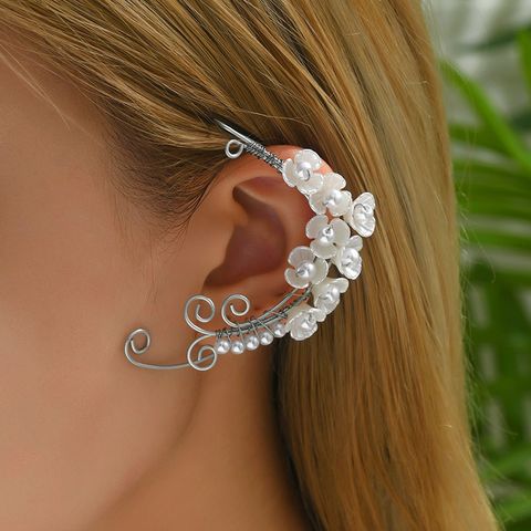 1 Piece Casual Simple Style Flower Butterfly Plating Alloy Crystal Ear Cuffs