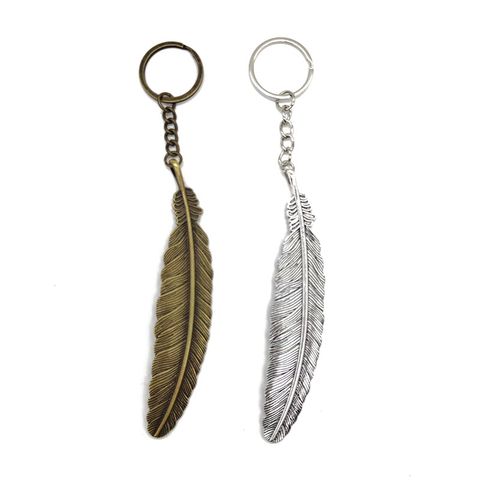 Retro Oversized Cool Style Feather Alloy Plating Silver Plated Bag Pendant Keychain