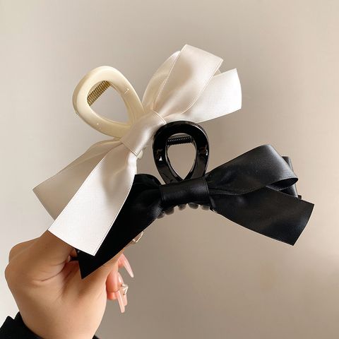 Women's Sweet Bow Knot Resin Hair Claws