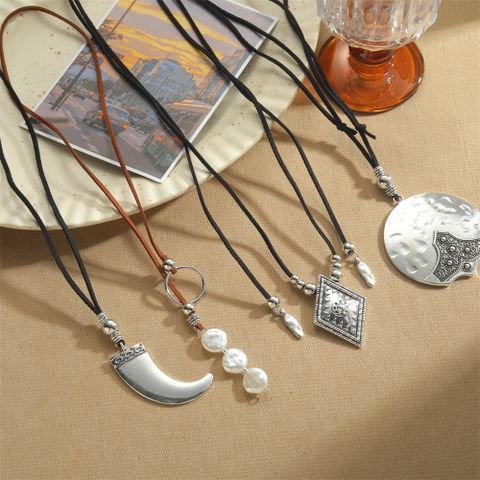 Vintage Style Simple Style Geometric Rhombus CCB Alloy Rope Plating Women's Pendant Necklace