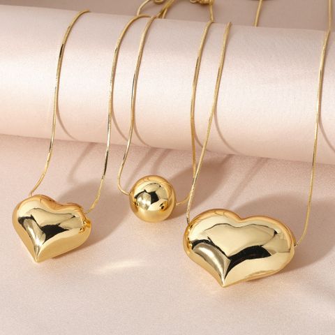 Kupfer 18 Karat Vergoldet Elegant Einfacher Stil Überzug Herzform Halskette Mit Anhänger