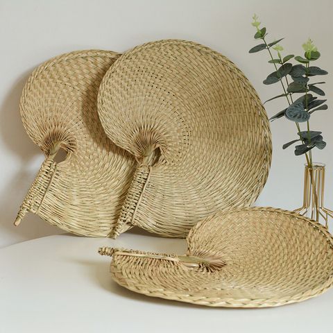 Creative Hand-Woven Straw Woven Cast Leaves Summer Portable Fan