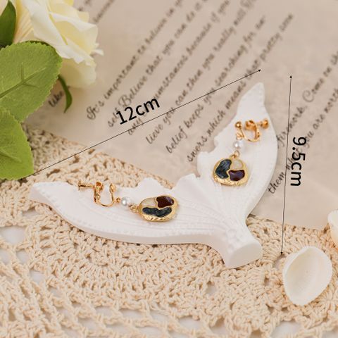Elegant Nordic Style Simple Style Wings Fish Tail Gypsum Jewelry Display 1 Piece