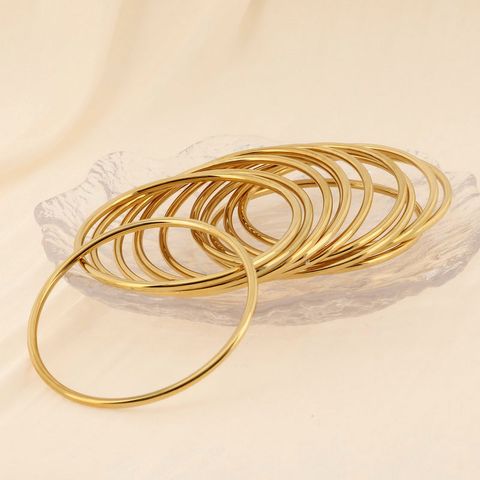 Simple Style Round Titanium Steel 18K Gold Plated Bangle In Bulk