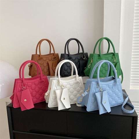 Women's Large Small Summer Pu Leather Solid Color Elegant Basic Classic Style Zipper Handbag