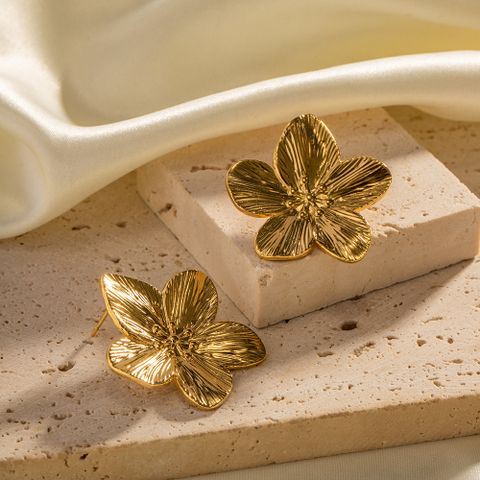 1 Pair Simple Style Classic Style Flower Petal 304 Stainless Steel 18K Gold Plated Ear Studs