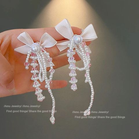 1 Pair Sweet Simple Style Flower Asymmetrical Plating Inlay Alloy Gauze Rhinestones Pearl Ear Studs