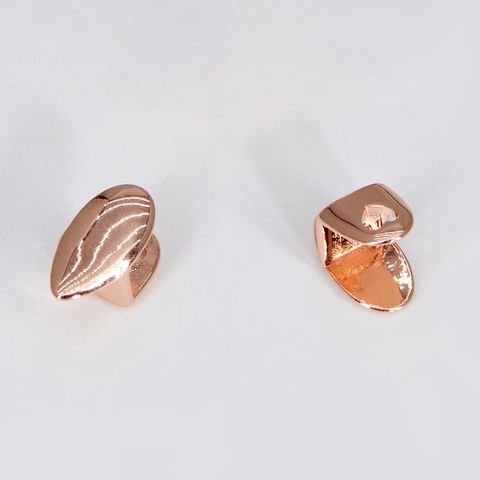 Hip-Hop Exaggerated Cool Style Solid Color Copper Women's Tooth Decoration 2 Pieces