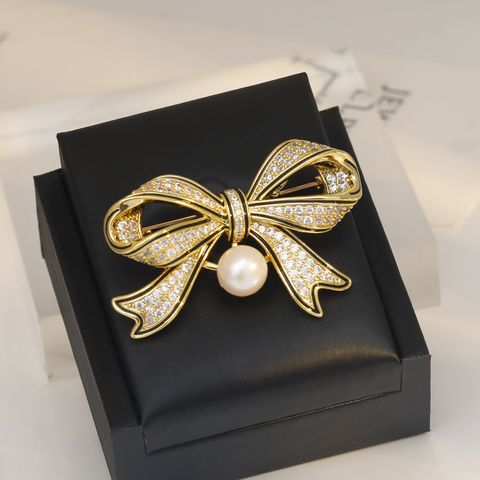 Luxurious Simple Style Bow Knot Copper Plating Inlay Rhinestones Women's Brooches 1 Piece