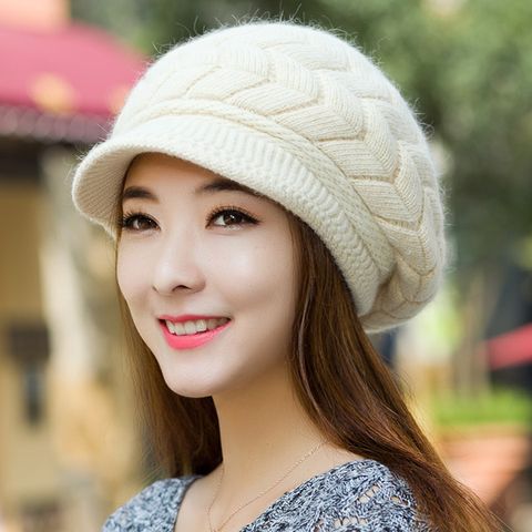 Frau Elegant Basic Einfacher Stil Einfarbig Gebogene Traufen Wollmütze Baskenmütze