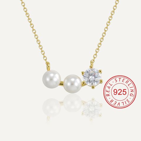 Sterling Silver 18K Gold Plated IG Style Elegant Lady Inlay Four Leaf Clover Round Rhinestones Pearl Pendant Necklace