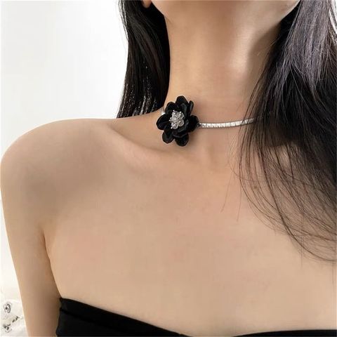 Retro Vacation Sweet Flower 304 Stainless Steel Arylic Plating Inlay Artificial Crystal Silver Plated Women's Choker