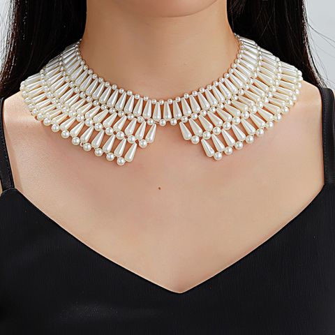 Elegant Simple Style Round Pearl Beaded Braid Women's Choker