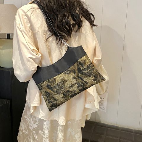 Women's Medium Cloth Solid Color Butterfly Vintage Style Streetwear Beading Magnetic Buckle Shoulder Bag