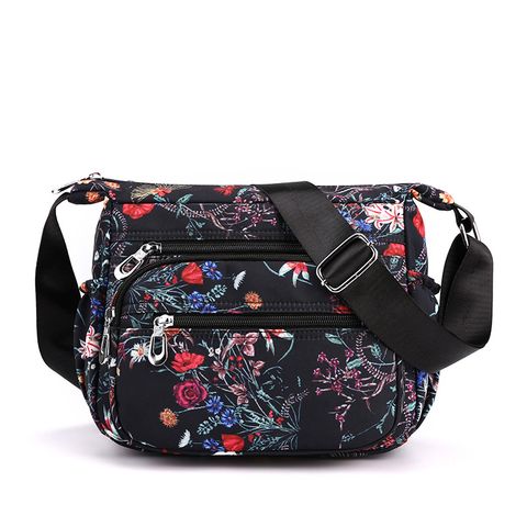 Women's Medium Nylon Flower Basic Zipper Shoulder Bag