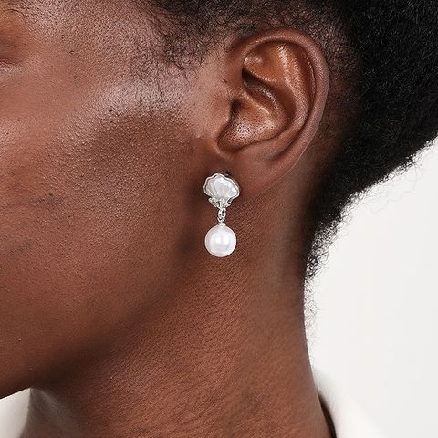 1 Pièce Style Simple Style Classique Coquille Incruster Alliage Perle Boucles D'oreilles