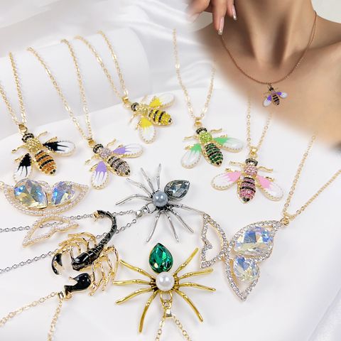 Copper Classic Style Shiny Painted Three-dimensional Inlay Bee Scorpion Butterfly Artificial Crystal Pendant Necklace
