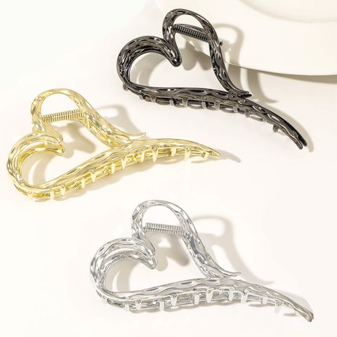 Women's IG Style Heart Shape Metal Plating Hair Claws