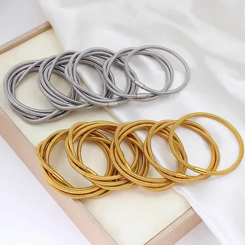 Estilo Simple Geométrico Acero Inoxidable 304 Chapados en oro de 18k Brazalete Al Mayoreo