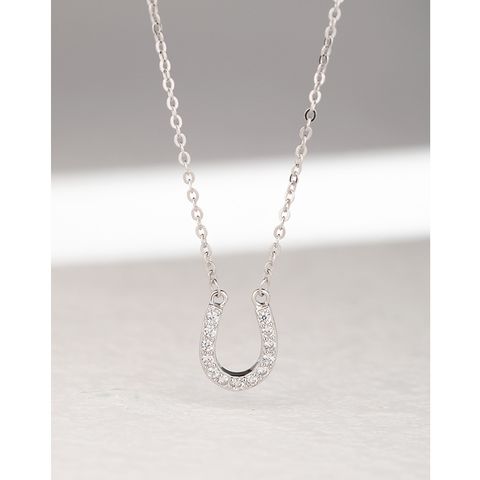 Fashion Diamond Horseshoe S925 Silver Necklace Simple Female Short Necklace Wholesale