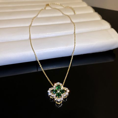 Fashion Green Crystal Inlaid Rhinestone Petal Necklace Wholesale