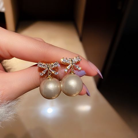 Fashion Heart Shape Flower Copper Inlay Pearl Zircon Drop Earrings 1 Pair