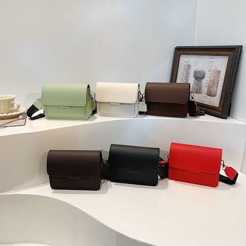 Women's Medium Pu Leather Solid Color Vintage Style Classic Style Square Flip Cover Crossbody Bag