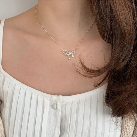 Sterling Silver Casual Chain Geometric Bow Knot Pendant Necklace