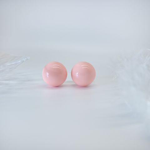 1 Pair Simple Style Classic Style Semicircle Resin Ear Studs