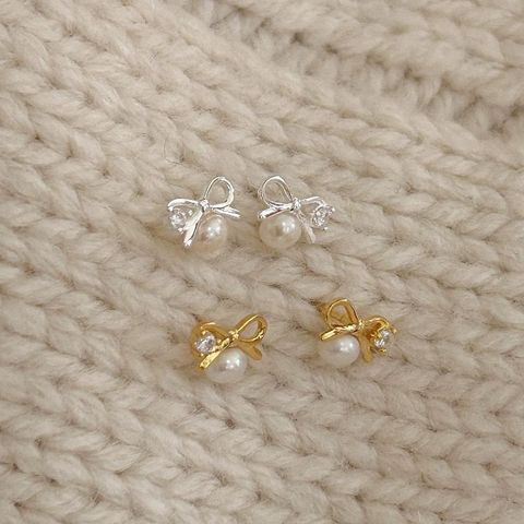 1 Pair Simple Style Bow Knot Inlay Sterling Silver Pearl Ear Studs