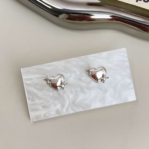 Sweet Cool Style Silver Needle Inlaid Zircon Glossy Love Heart Stud Earrings Female Personalized Minority Exquisite Design Super Shiny Star Earrings