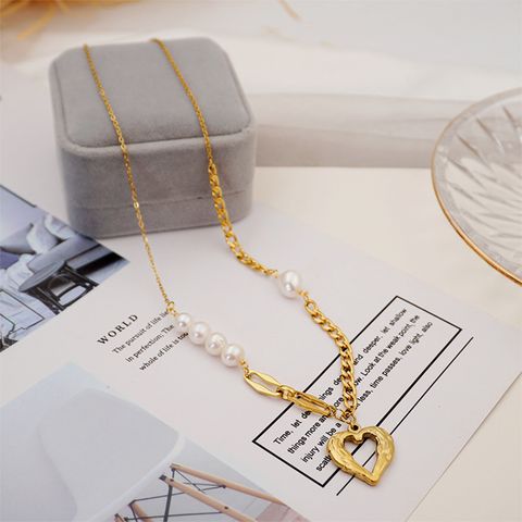 Titanium Steel Gold Plated Simple Style Heart Shape Inlay Artificial Pearls Pendant Necklace