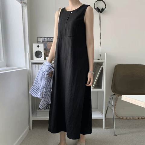 Women's Regular Dress Casual Simple Style Round Neck Sleeveless Solid Color Midi Dress Holiday
