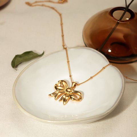 Rostfreier Stahl 18 Karat Vergoldet Einfacher Stil Klassischer Stil Bogenknoten Überzug Halskette Mit Anhänger