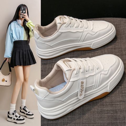 Women's Sports Solid Color Round Toe Skate Shoes