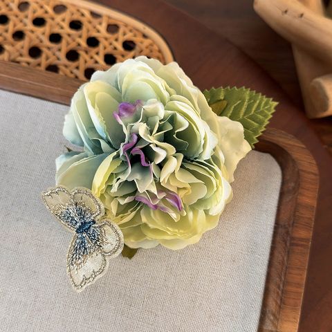 Women's Romantic Pastoral Flower Butterfly Cloth Three-dimensional Hair Clip