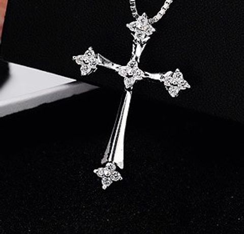 Exclusive For Cross-Border 2017925 Silver Flash Diamond Cross Necklace Women's Short Clavicle Chain Cross Pendant Neck Accessories