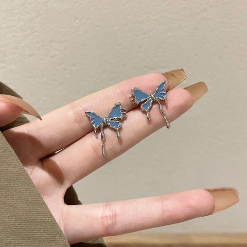 1 Pair Simple Style Classic Style Butterfly Irregular Plating Alloy Gold Plated Ear Studs