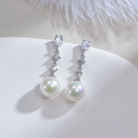1 Pair Elegant Lady Geometric Inlay Imitation Pearl Copper Alloy Artificial Gemstones Artificial Pearls 18K Gold Plated White Gold Plated Drop Earrings