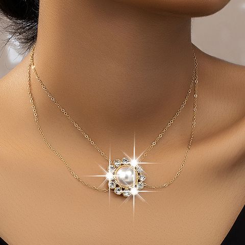 IG Style Elegant Shiny Flower Ferroalloy Zinc Alloy Inlay Pearl Zircon 14K Gold Plated Women's Necklace