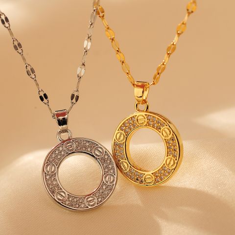 Copper 18K Gold Plated Elegant Simple Style Inlay Round Artificial Diamond Pendant Necklace