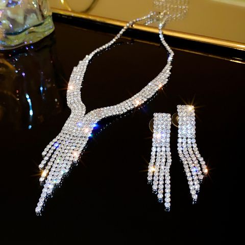 Elegant Lady Modern Style Water Droplets Tassel Alloy Inlay Rhinestones Women's Earrings Necklace 1 Set
