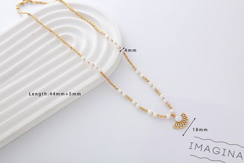 Stainless Steel Moonstone Shell 18K Gold Plated Simple Style Classic Style Color Block Beaded Plating Necklace