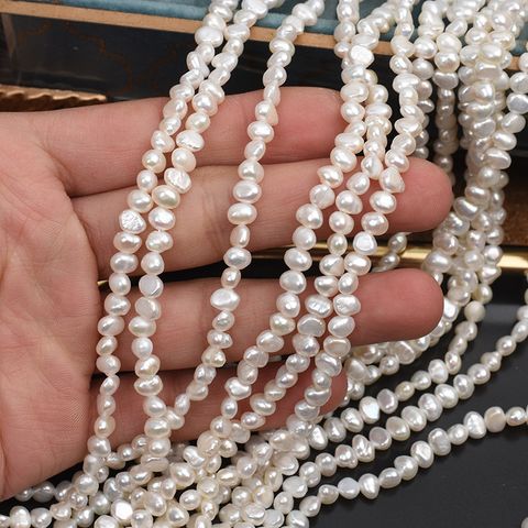 About 78 Pieces Per Pack Diameter 4mm Diameter 5mm Hole Under 1mm Freshwater Pearl Irregular Beads