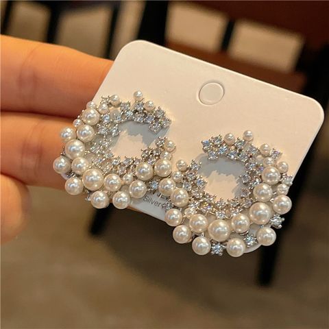 1 Pair Elegant Lady Geometric Plating Inlay Alloy Artificial Pearls Zircon Ear Studs